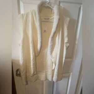 Cato Cream Faux Fur Trim Open-Front Sweater Vest